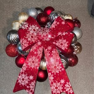 Large size wreaths